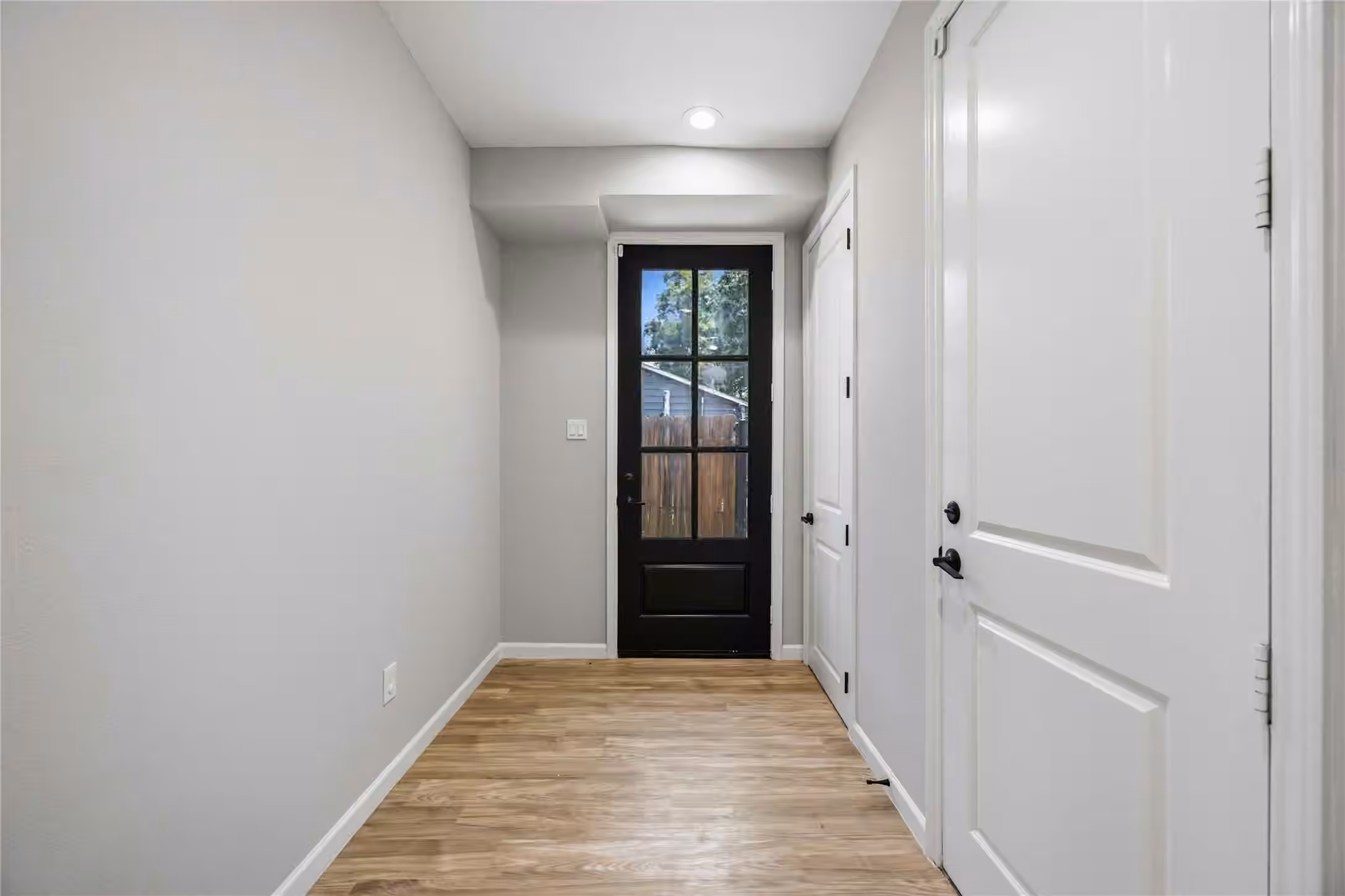 Photo 2 of 6524 Tuskegee Street, Houston, TX
