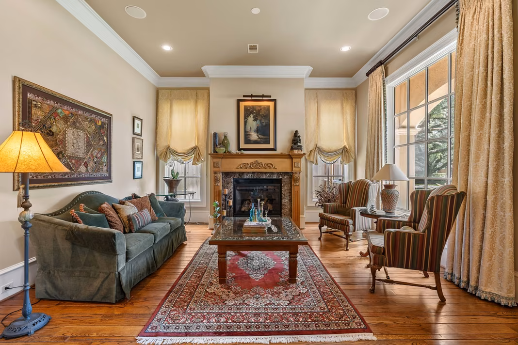 Photo 6 of 5615 Pine Forest Road, Houston, TX