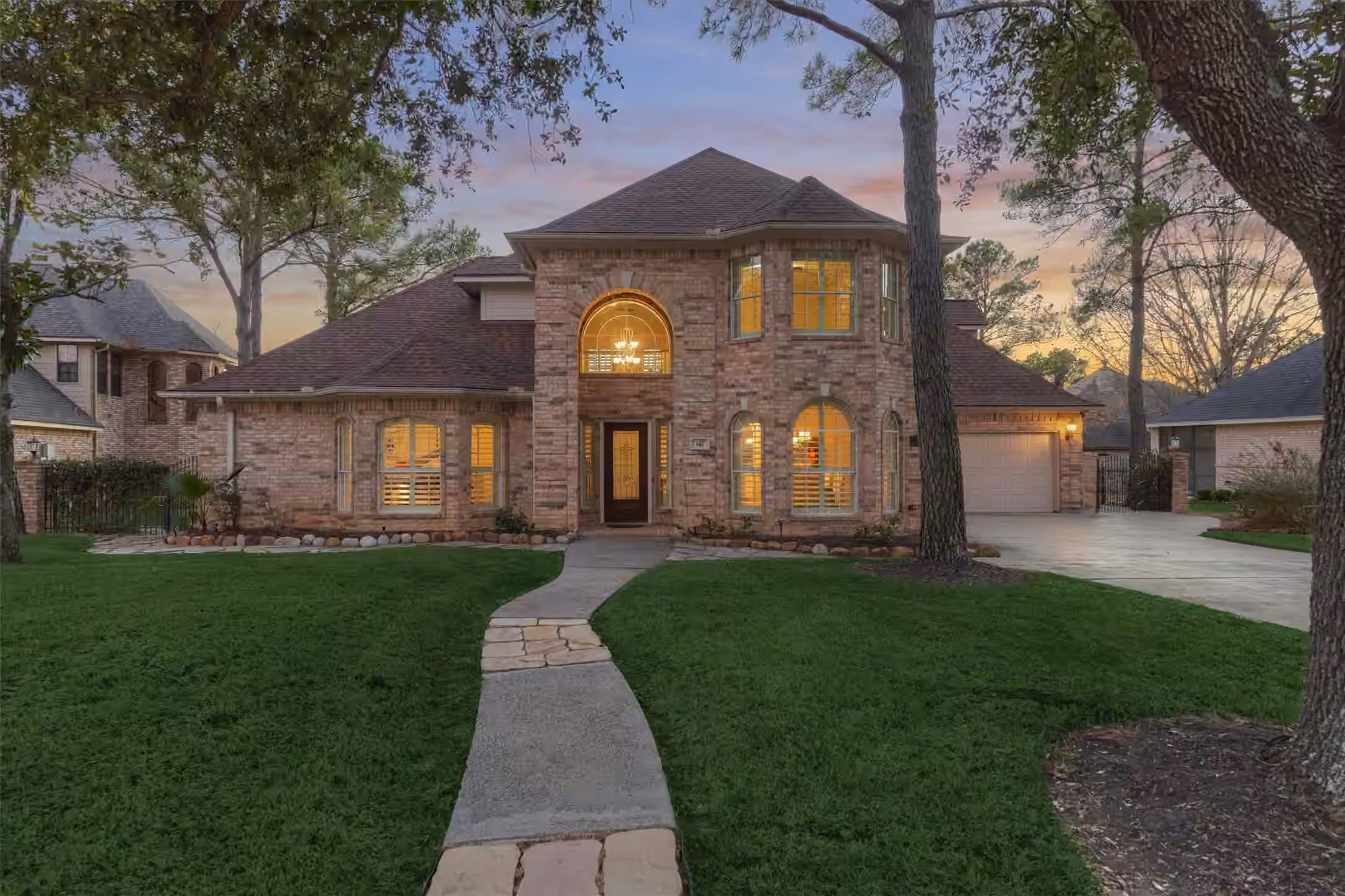 Photo 3 of 147 Sunnyvale W, Montgomery, TX