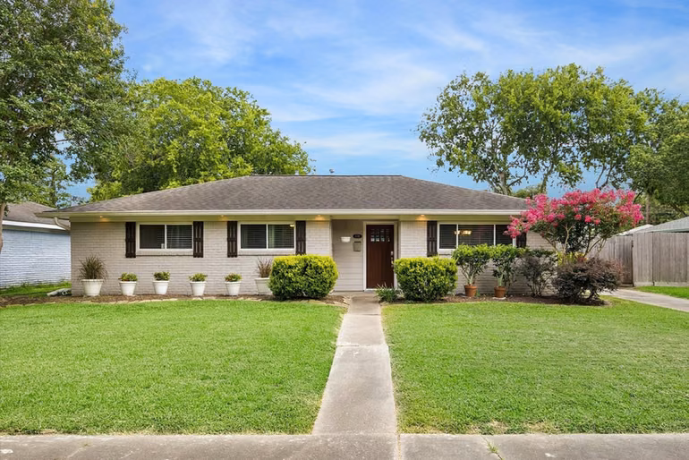 Photo of 5759 Firenza Drive, Houston, TX 77035