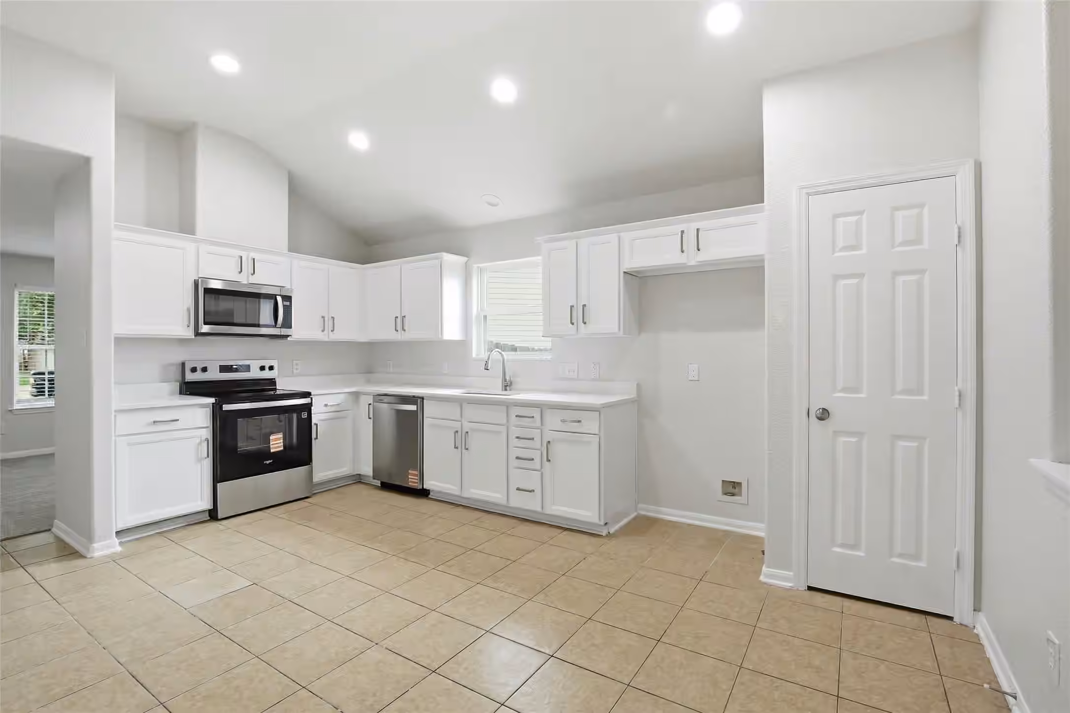 Photo 5 of 4754 Chisholm Hollow, Fresno, TX