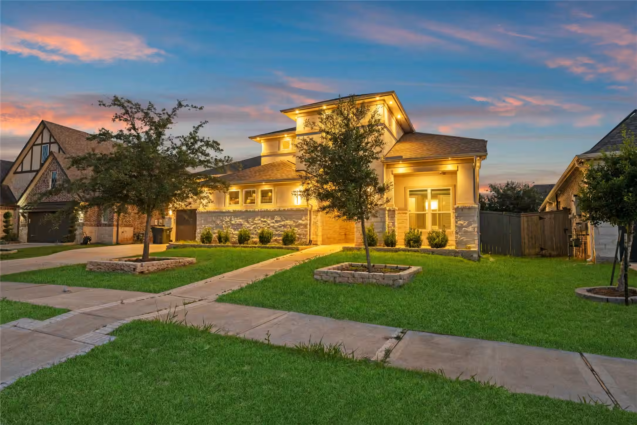 Photo of 11 Victorian Run, Sugar Land, TX 77498
