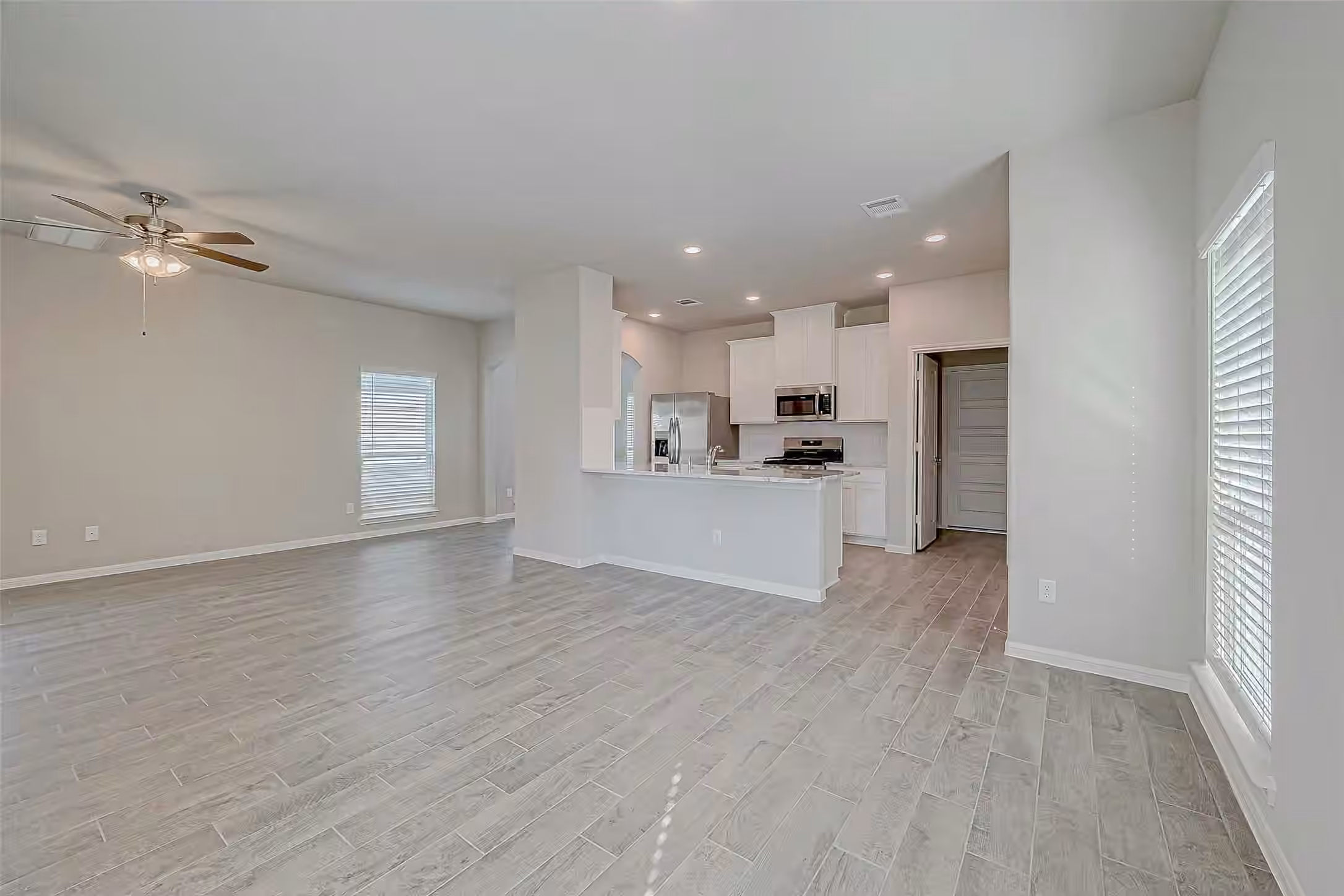 Photo 5 of 20843 Attalos Stoa Road, Crosby, TX