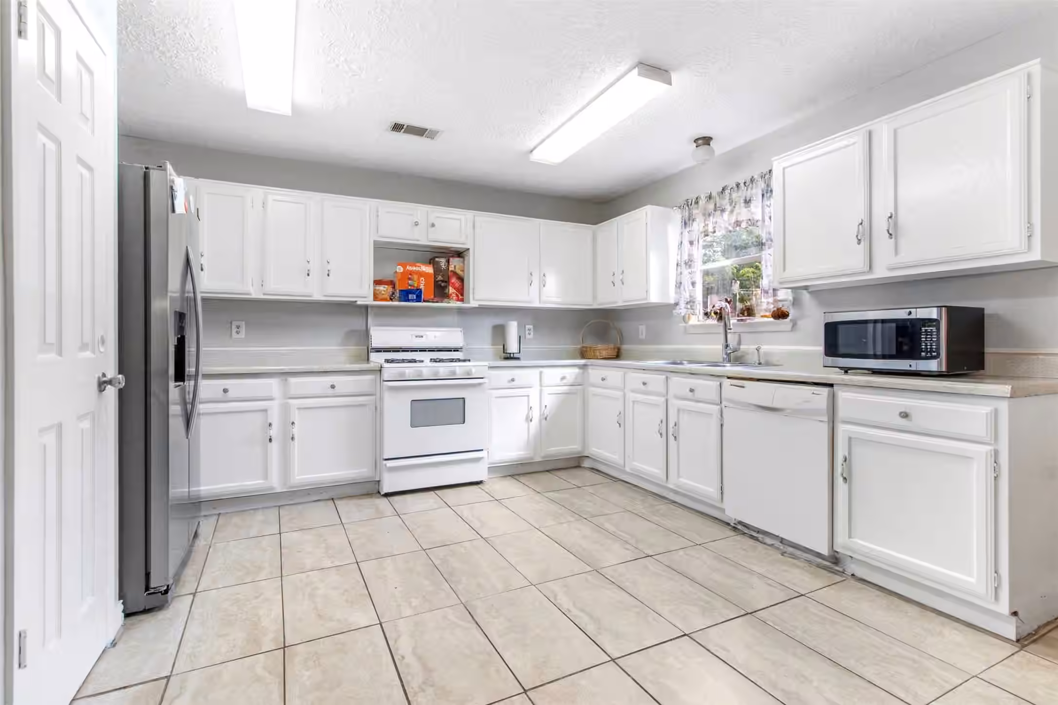 Photo 7 of 12147 Swords Creek Road, Houston, TX