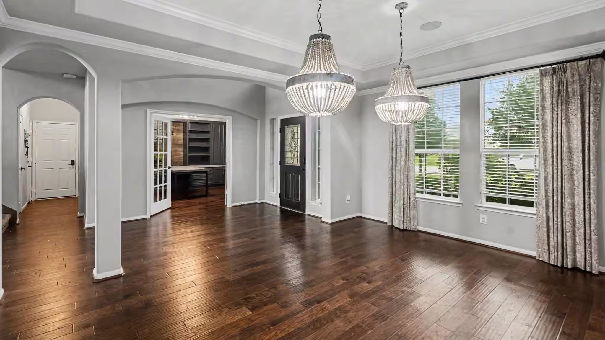 Photo 5 of 4634 Red Fox Circle, Baytown, TX