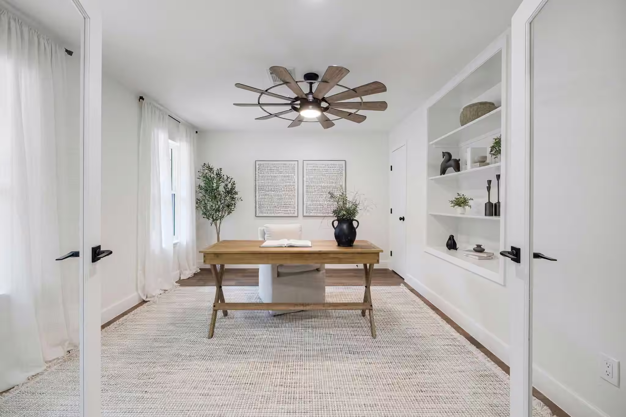 Photo 5 of 8713 Timberside Drive, Houston, TX