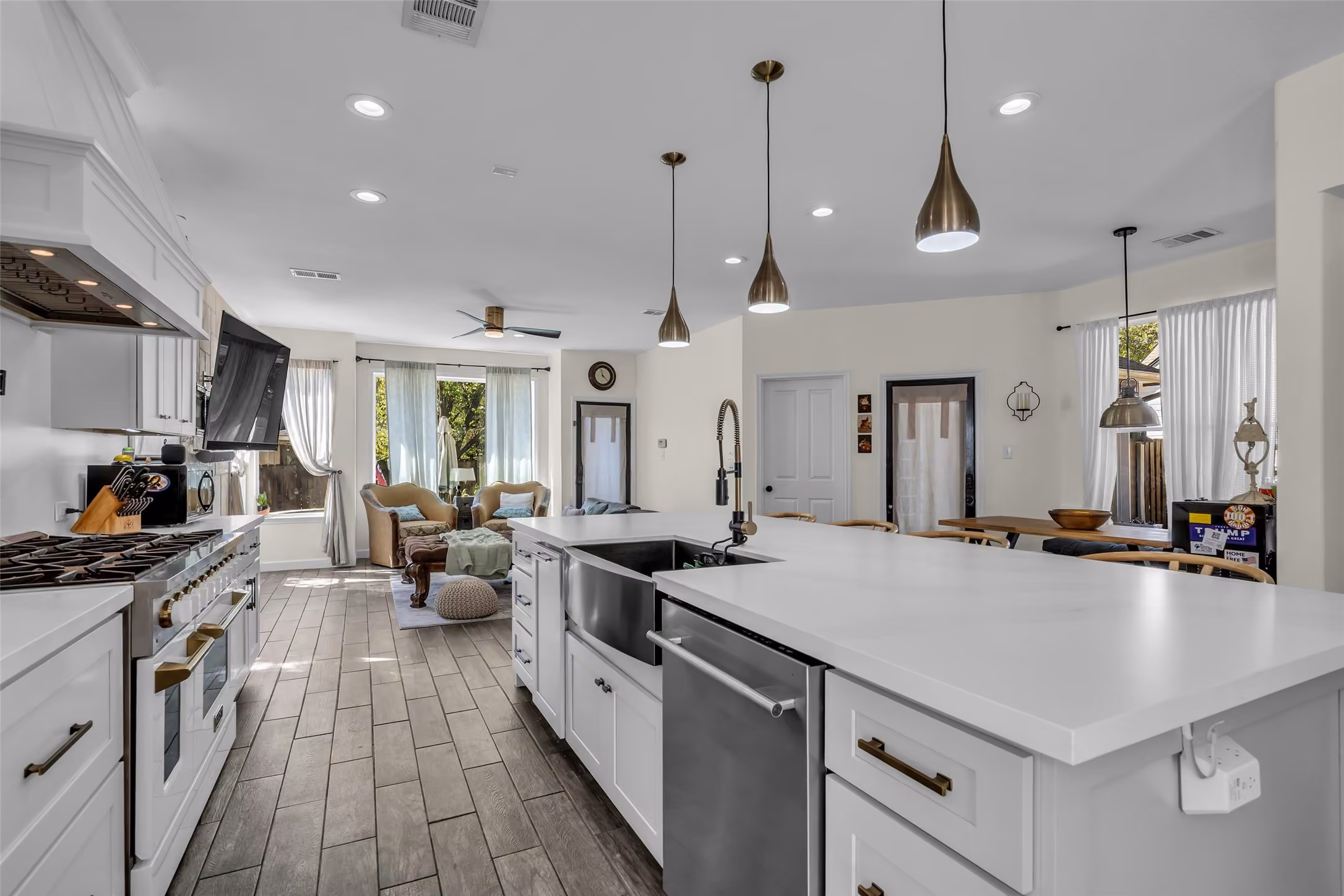 Photo 6 of 55 S Bethany Bend Circle S, The Woodlands, TX