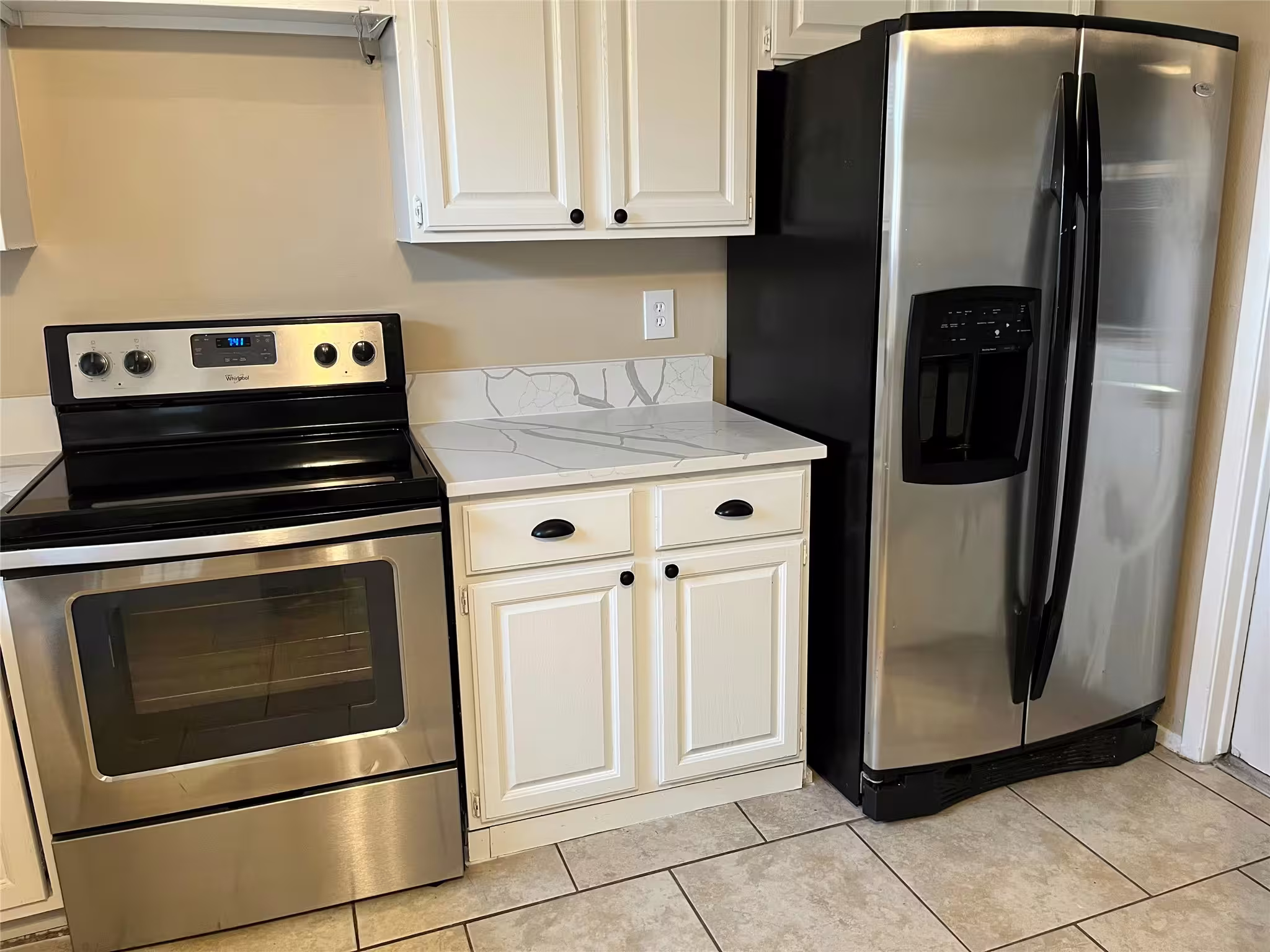 Photo 5 of 9910 Stonemont Road, La Porte, TX
