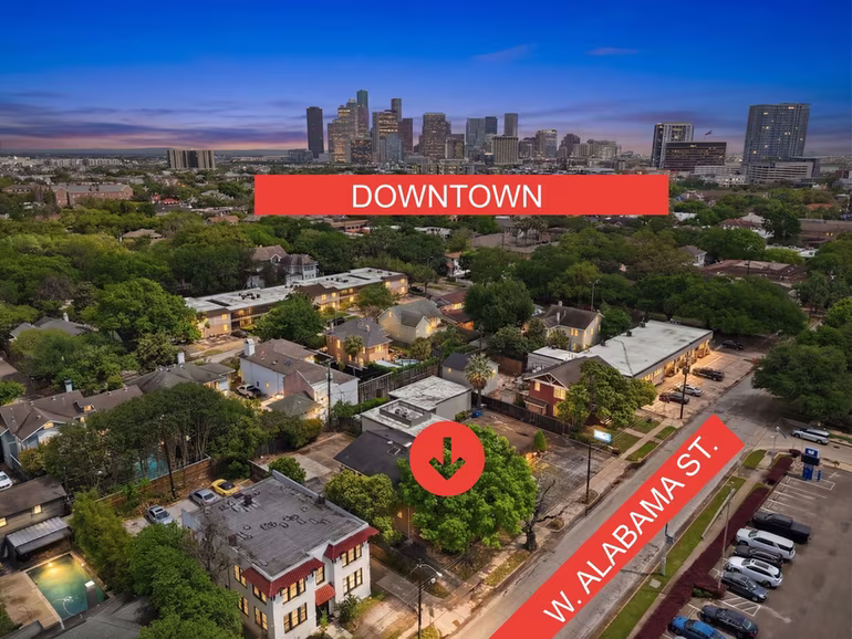 Photo 3 of 626 W Alabama Street, Houston, TX