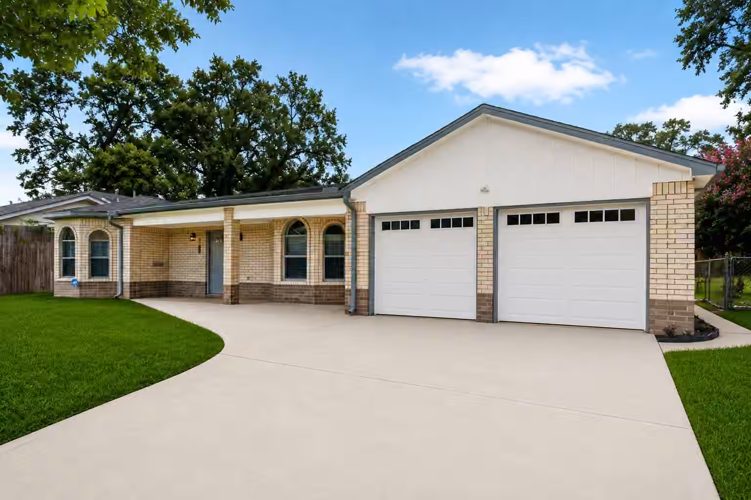 Photo 4 of 3530 Rosedale Street, Houston, TX