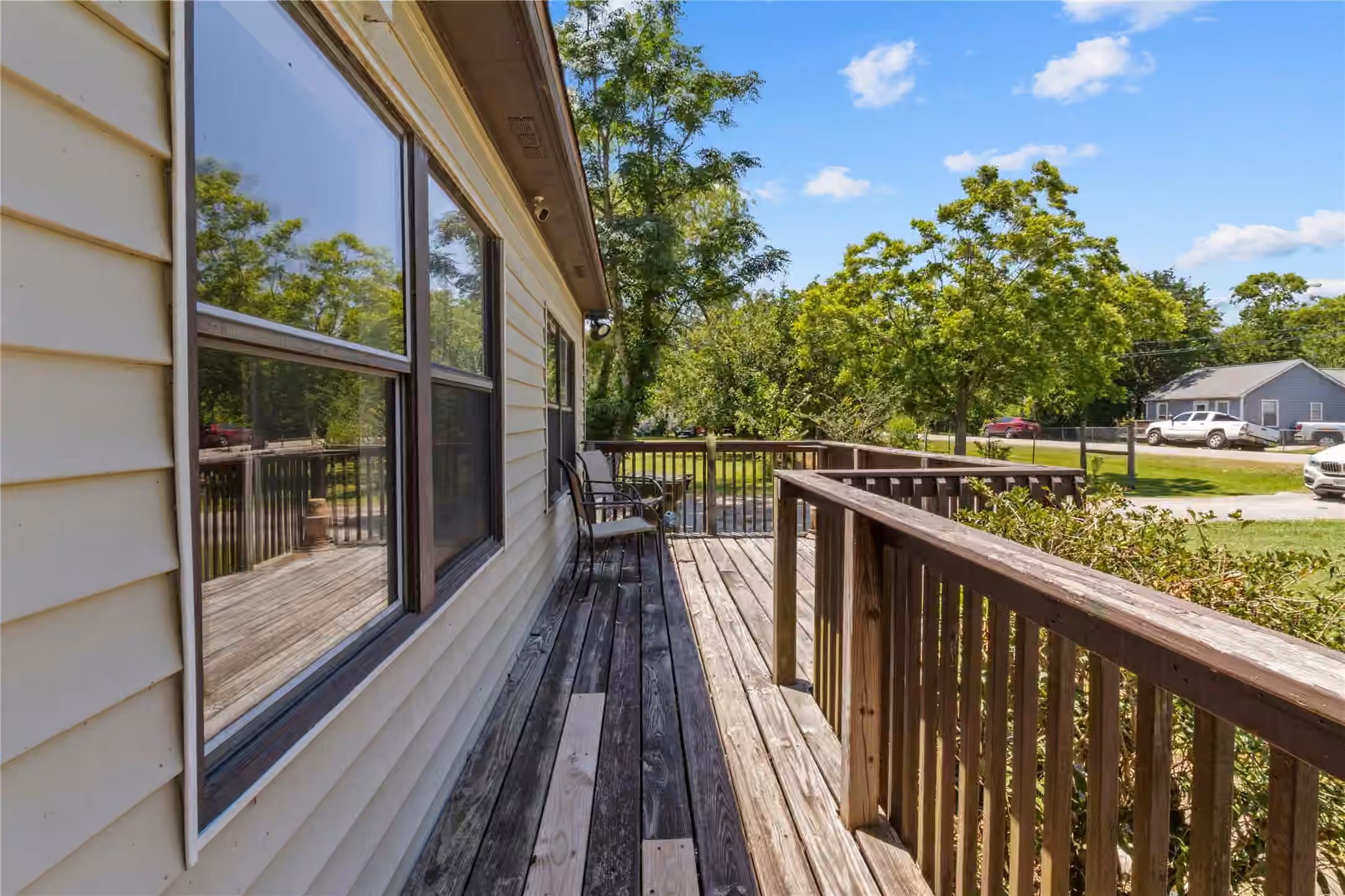 Photo 3 of 2813 Avenue H, San Leon, TX