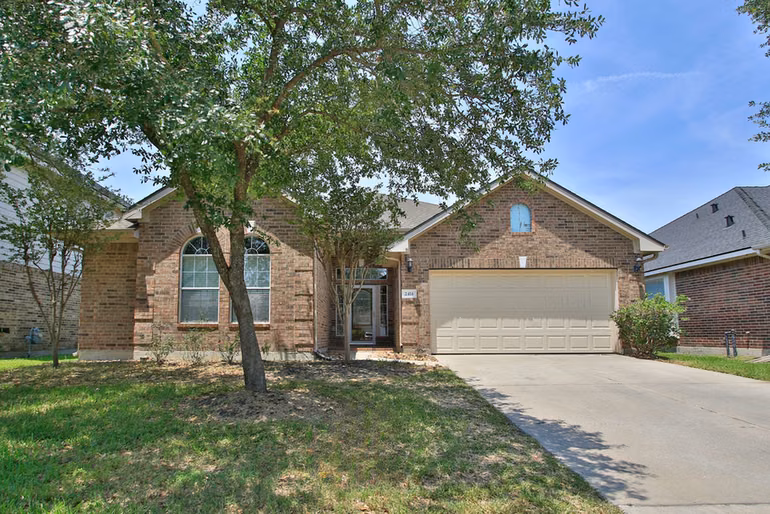 Photo 5 of 2414 Hannover Valley Court, Spring, TX