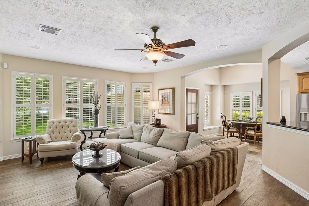 Photo 6 of 8978 Willow Springs Lane, Conroe, TX