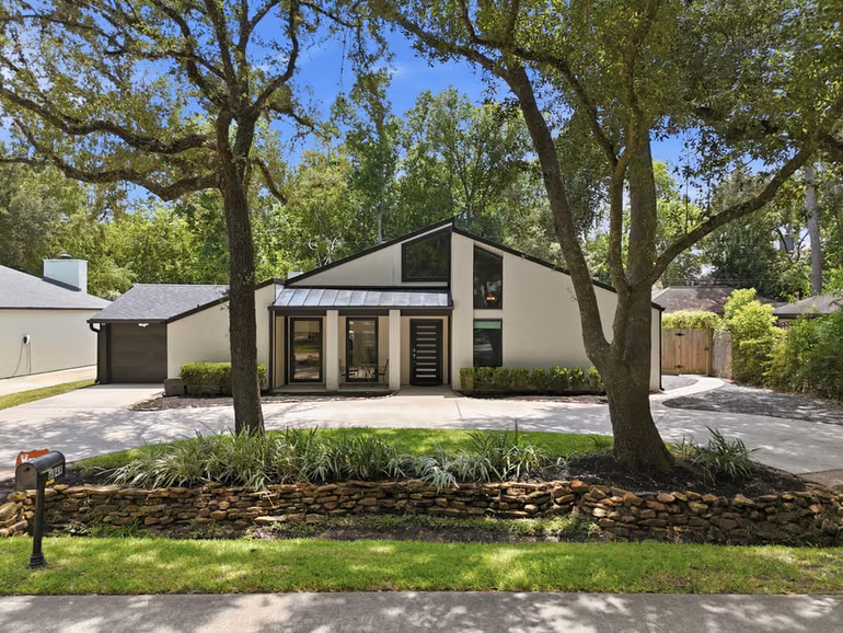 Photo of 8849 Larston Street, Spring Valley Village, TX