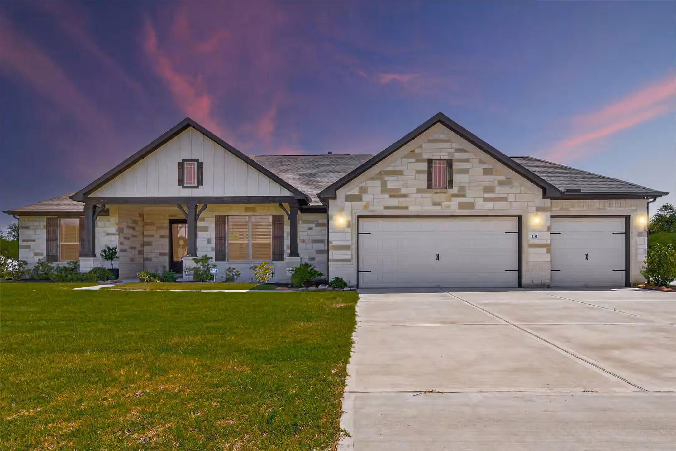 Photo 2 of 1131 Southfork Ranch Drive, Sealy, TX