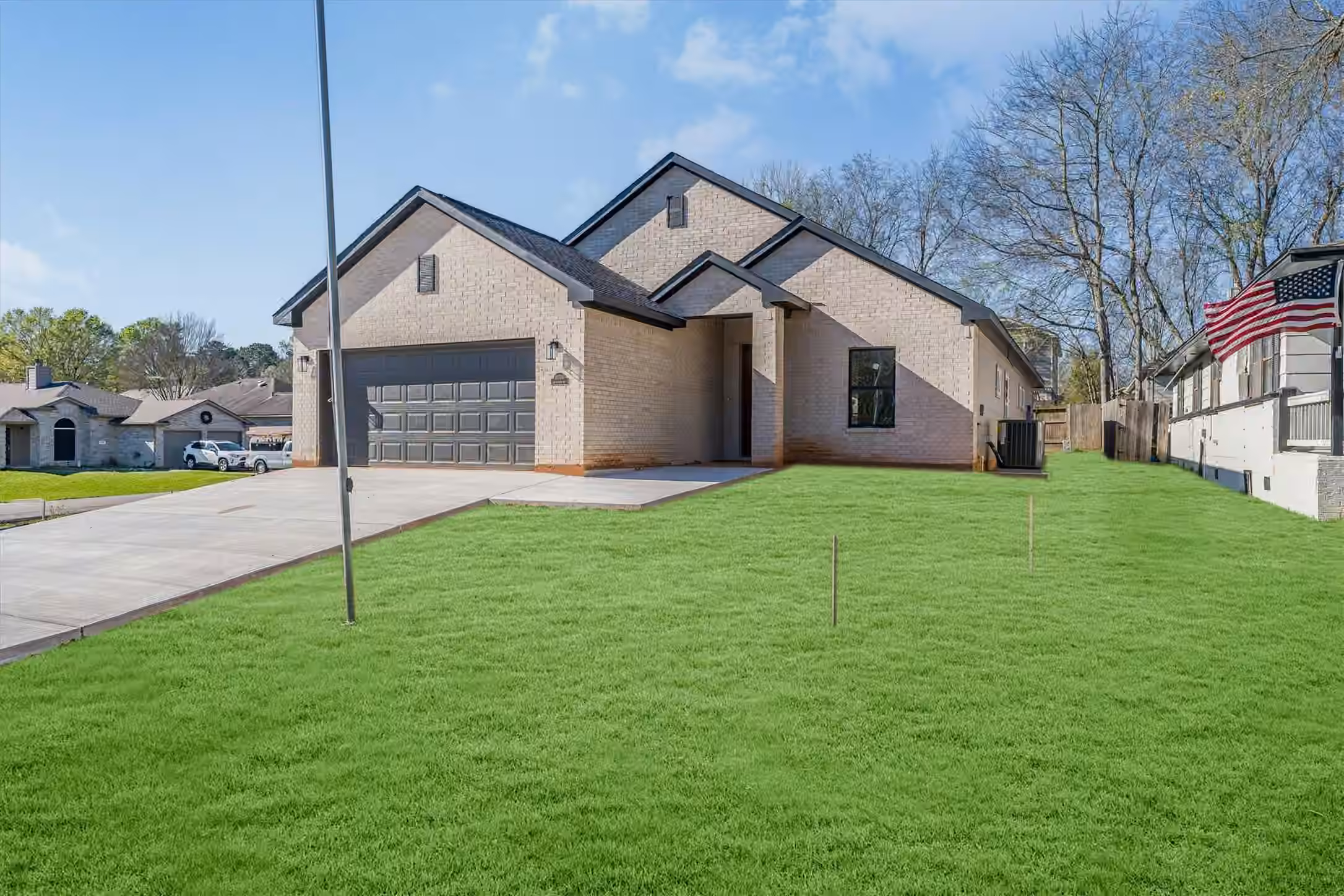 Photo 4 of 10703 Hillside Drive, Montgomery, TX