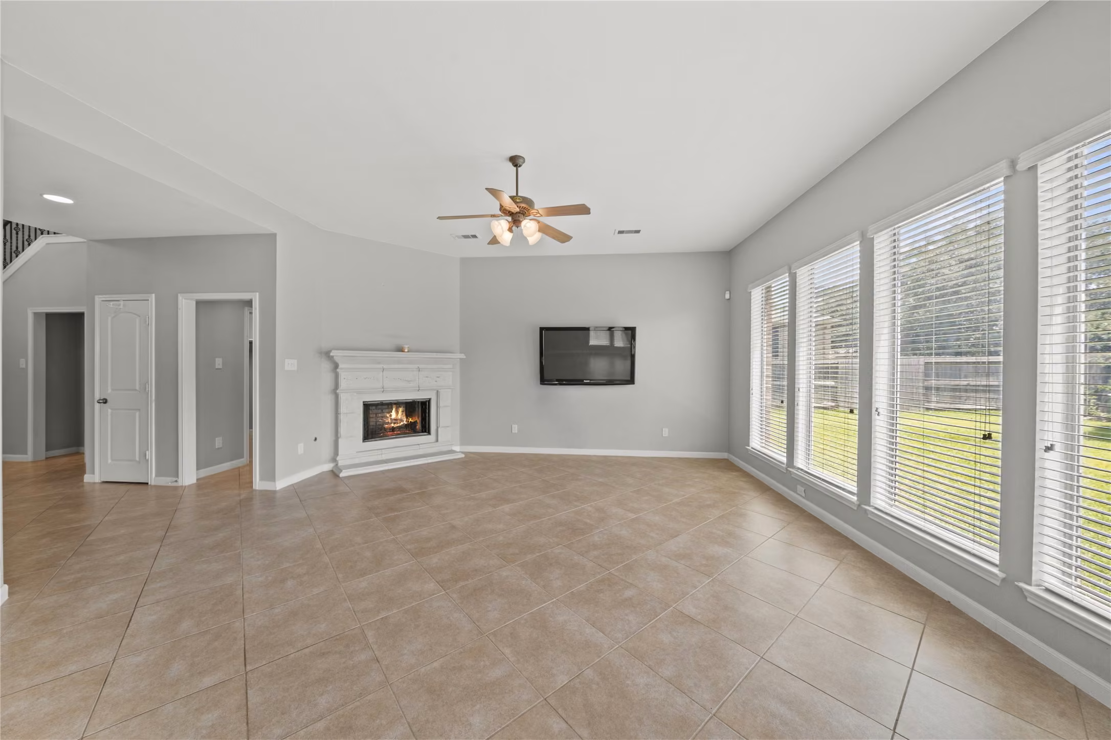 Photo 3 of 17406 Morgans Secret Drive, Cypress, TX