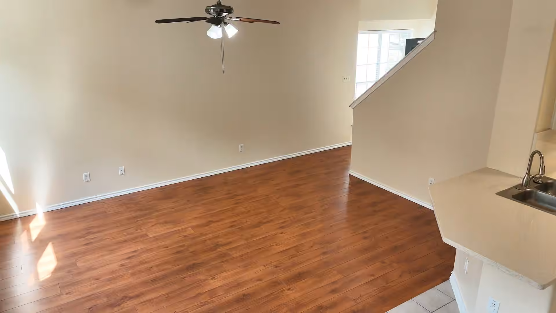 Photo 7 of 39 S Camellia Grove Circle, The Woodlands, TX