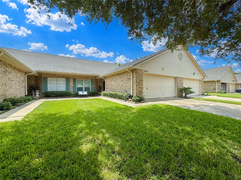 Photo 2 of 3530 Teakwood Lane, Pearland, TX