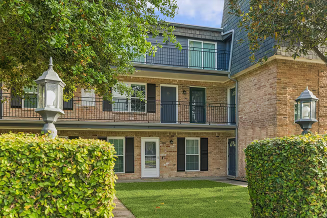 Photo 2 of 9019 Gaylord Street 75, Houston, TX