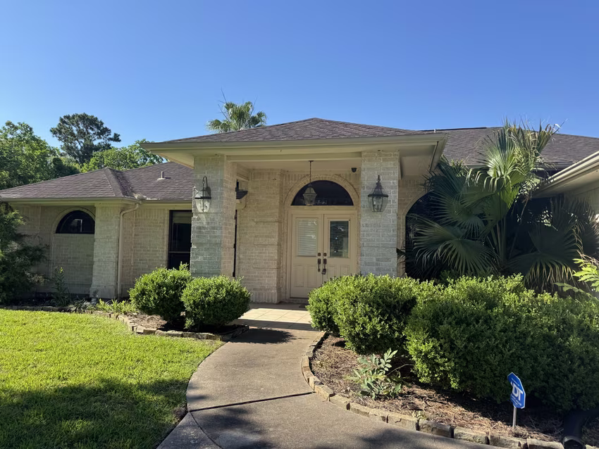 Photo 3 of 14325 Santo Park Road, Texas City, TX