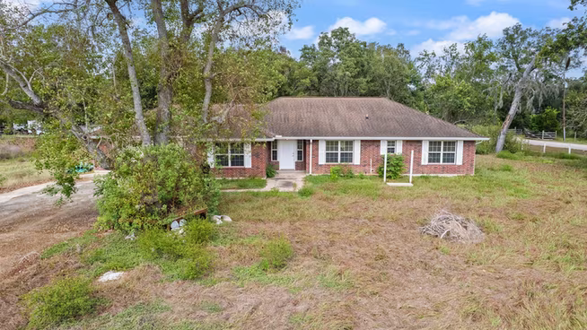 Photo 3 of 7442 County Road 42, Rosharon, TX