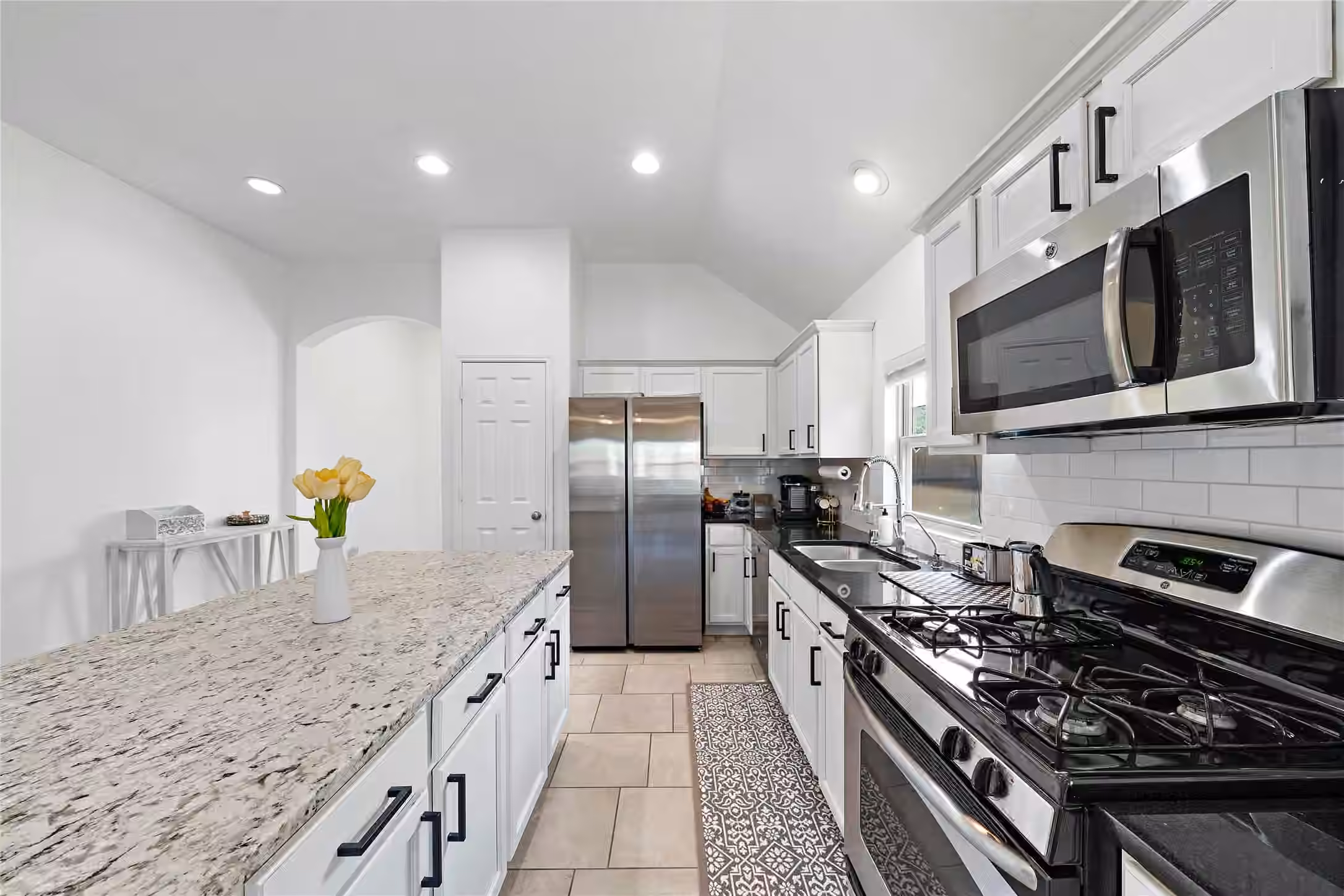 Photo 5 of 21411 Gable Meadows Lane, Spring, TX