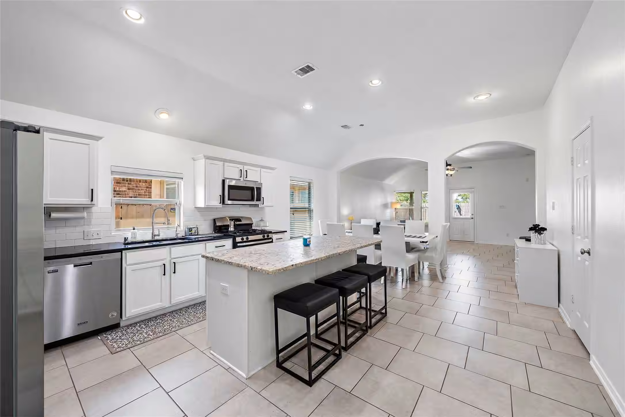 Photo 6 of 21411 Gable Meadows Lane, Spring, TX