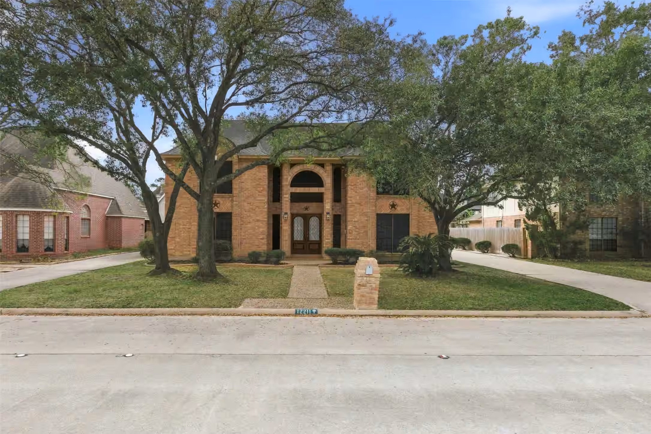 Photo of 12211 Cypresswood Drive, Houston, TX