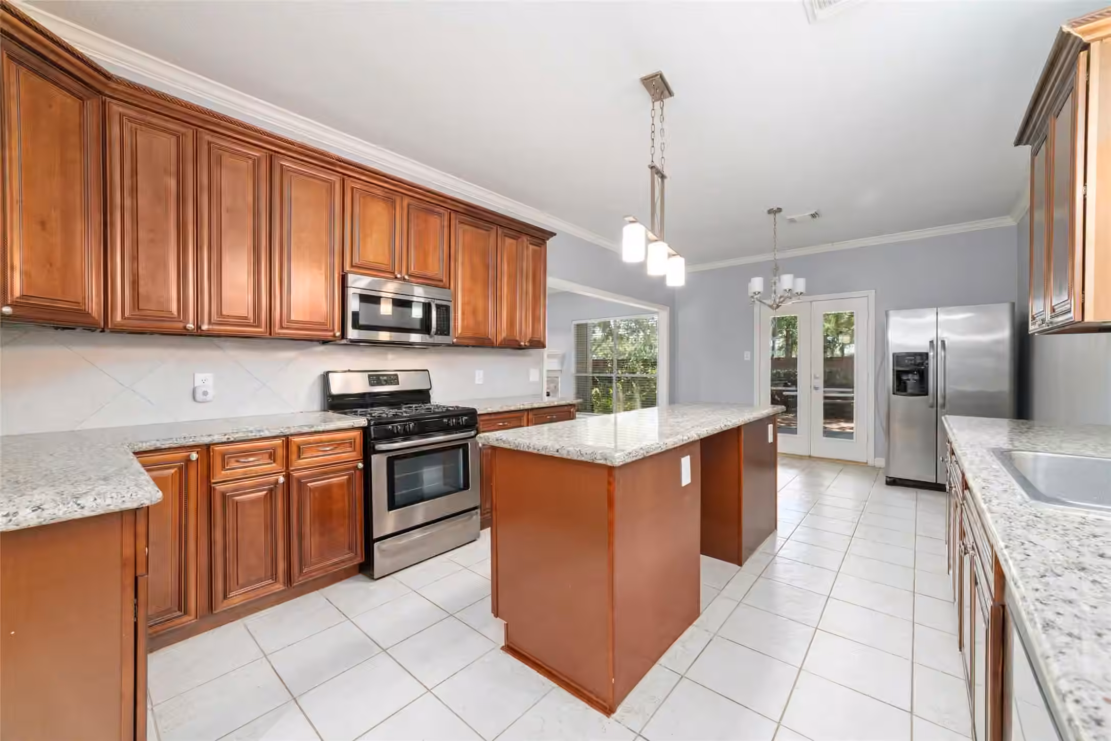 Photo 4 of 7115 W Hearthstone Green Drive, Houston, TX