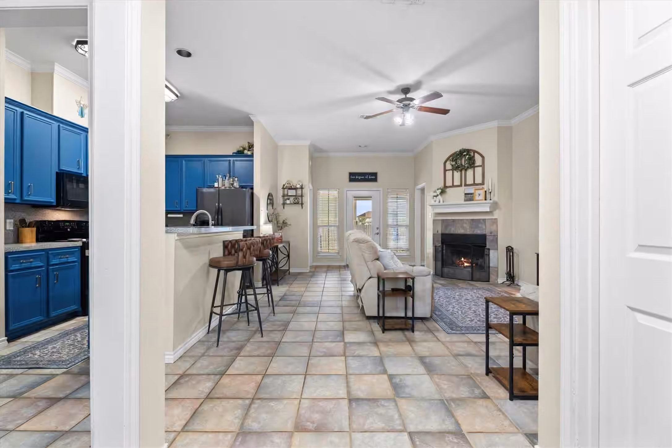 Photo 6 of 115 Lonesome Dove Drive, Navasota, TX