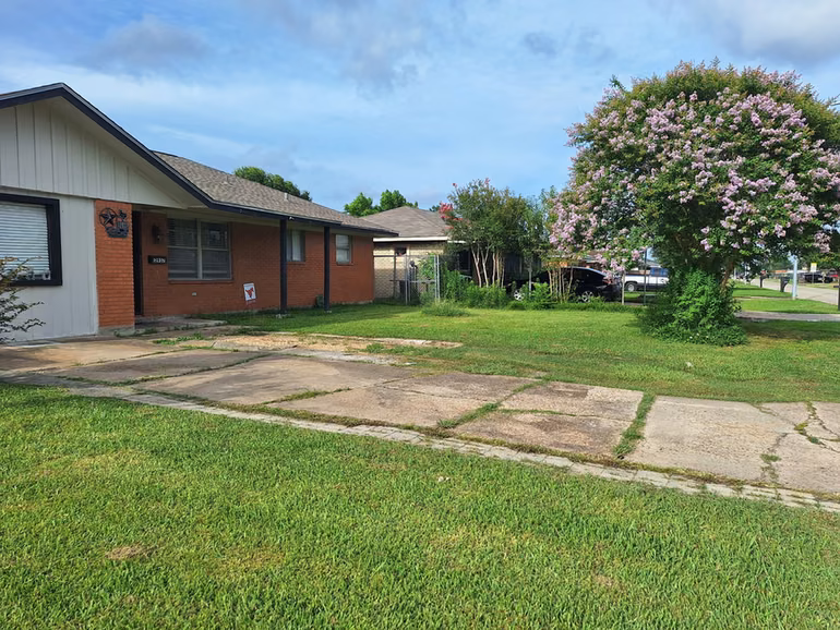 Photo 2 of 12937 Orleans Street, Houston, TX