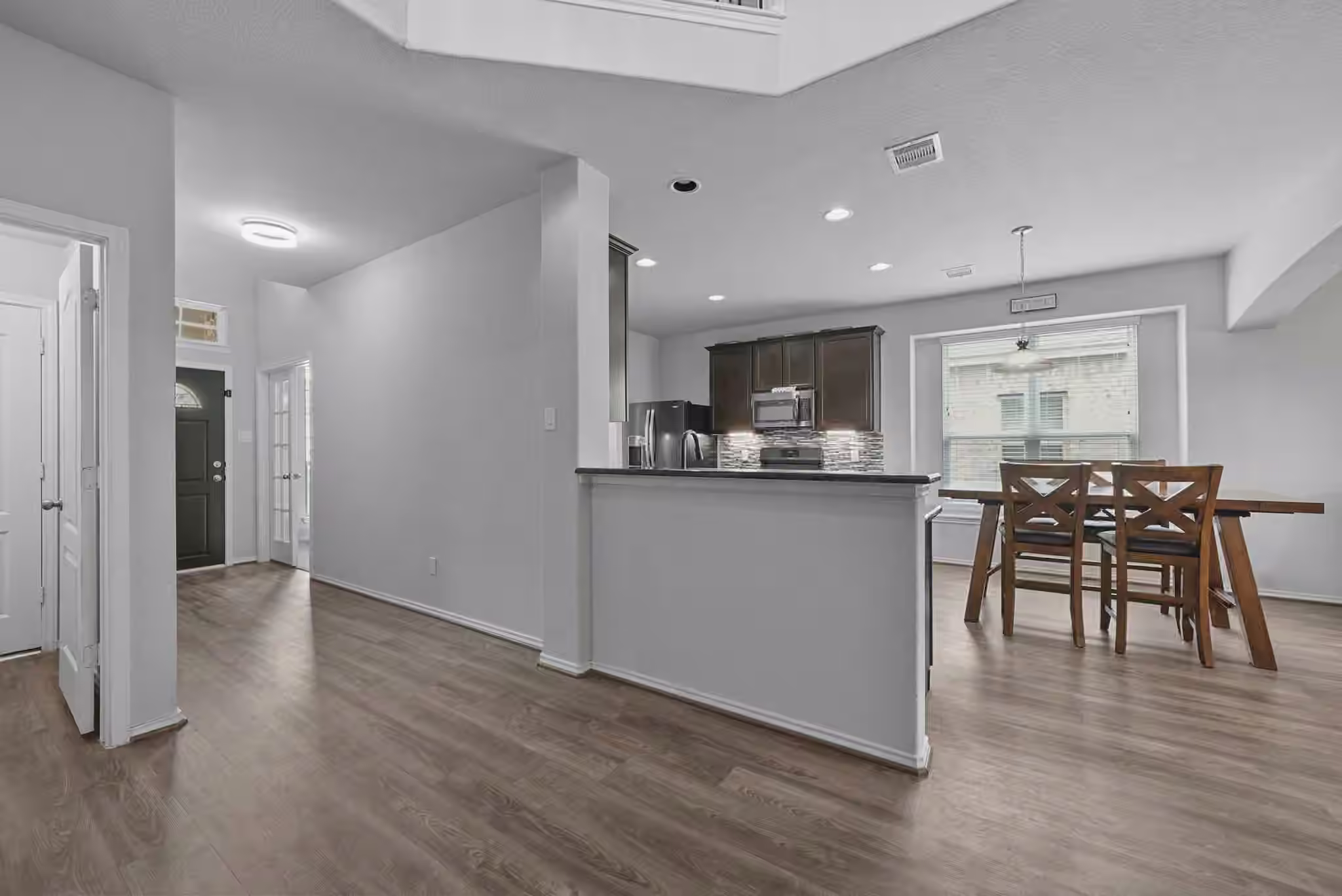 Photo 3 of 22611 Rosehill Meadow Drive, Tomball, TX