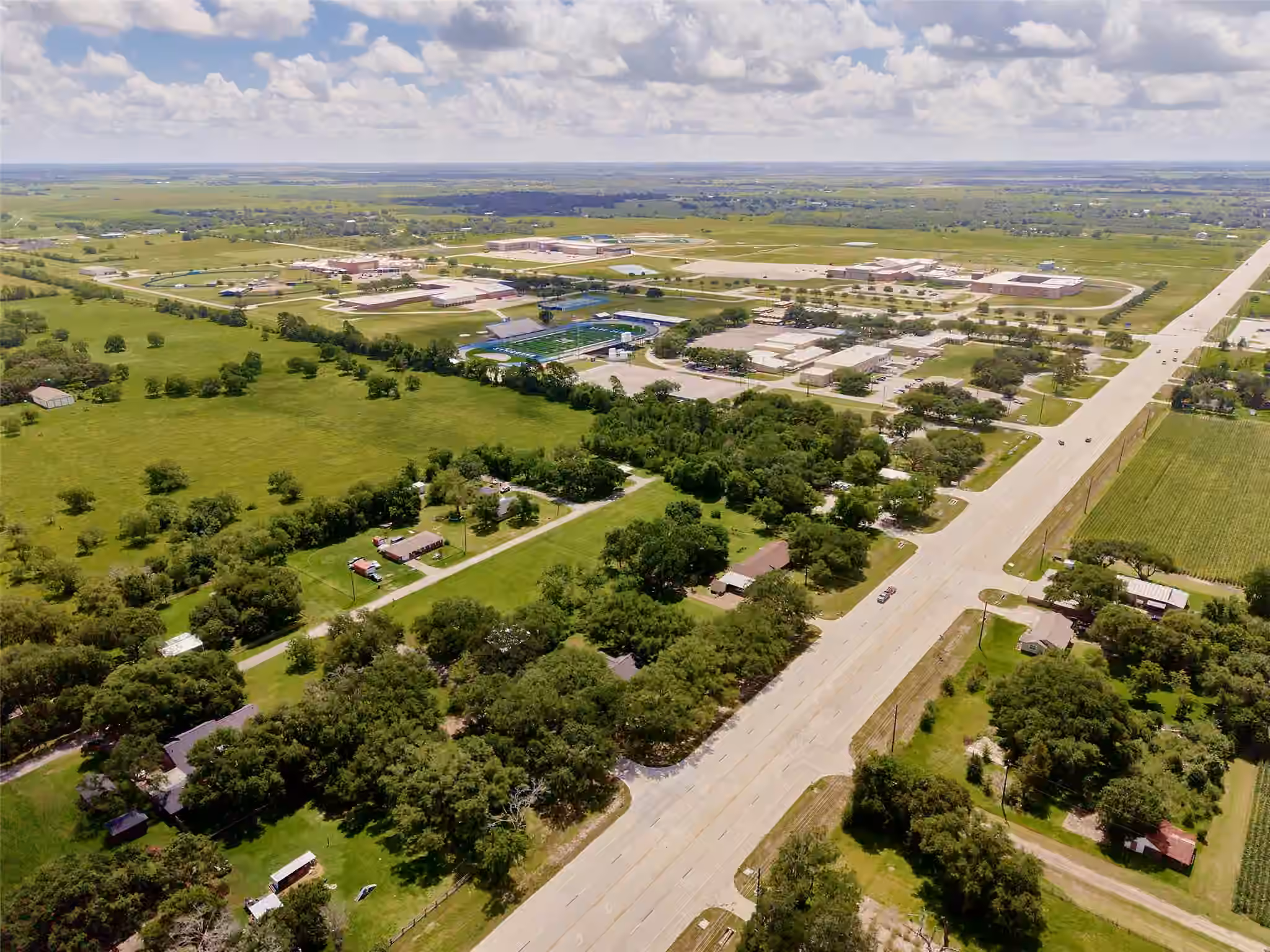 Photo 6 of 16103 Highway 36, Needville, TX