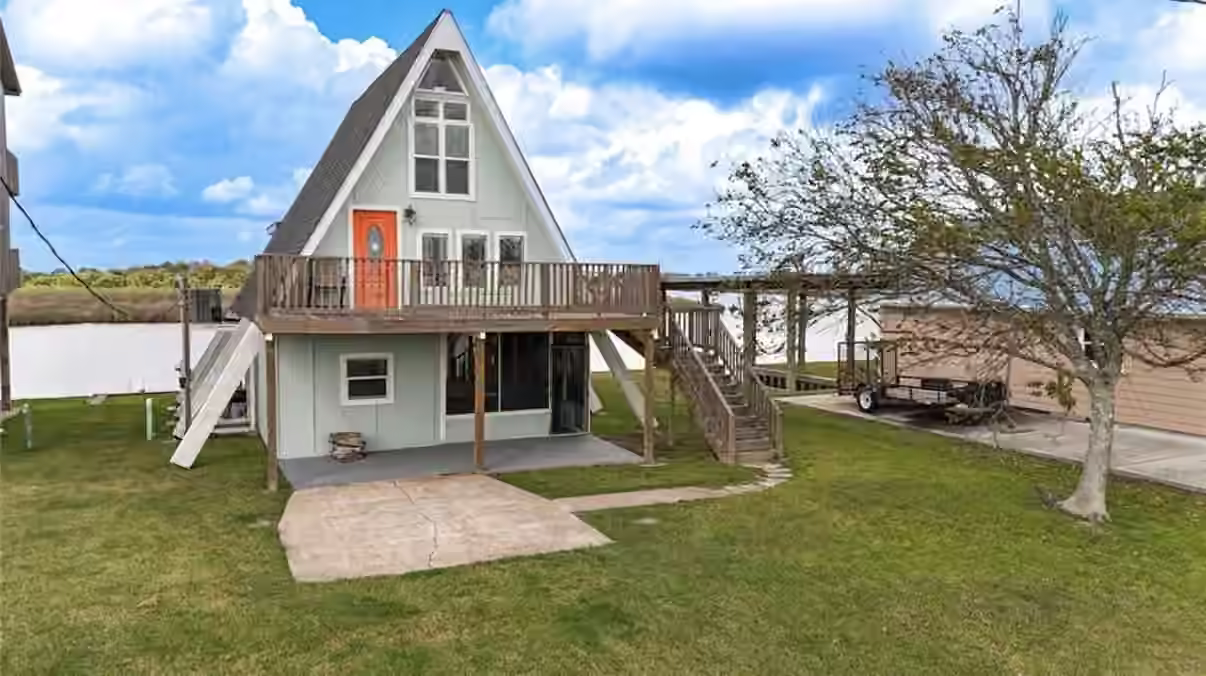Photo of 239 Redfish Drive, Freeport, TX 77541