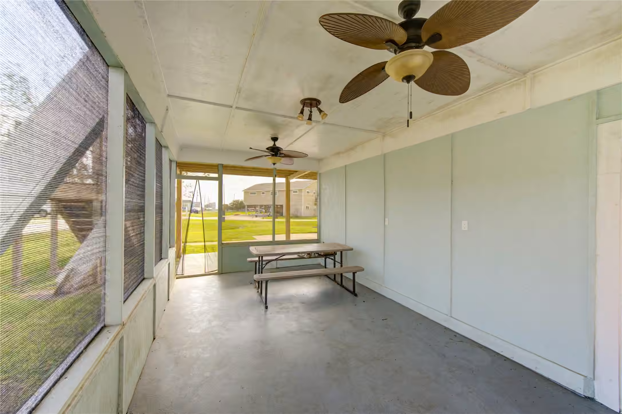 Photo 6 of 239 Redfish Drive, Freeport, TX