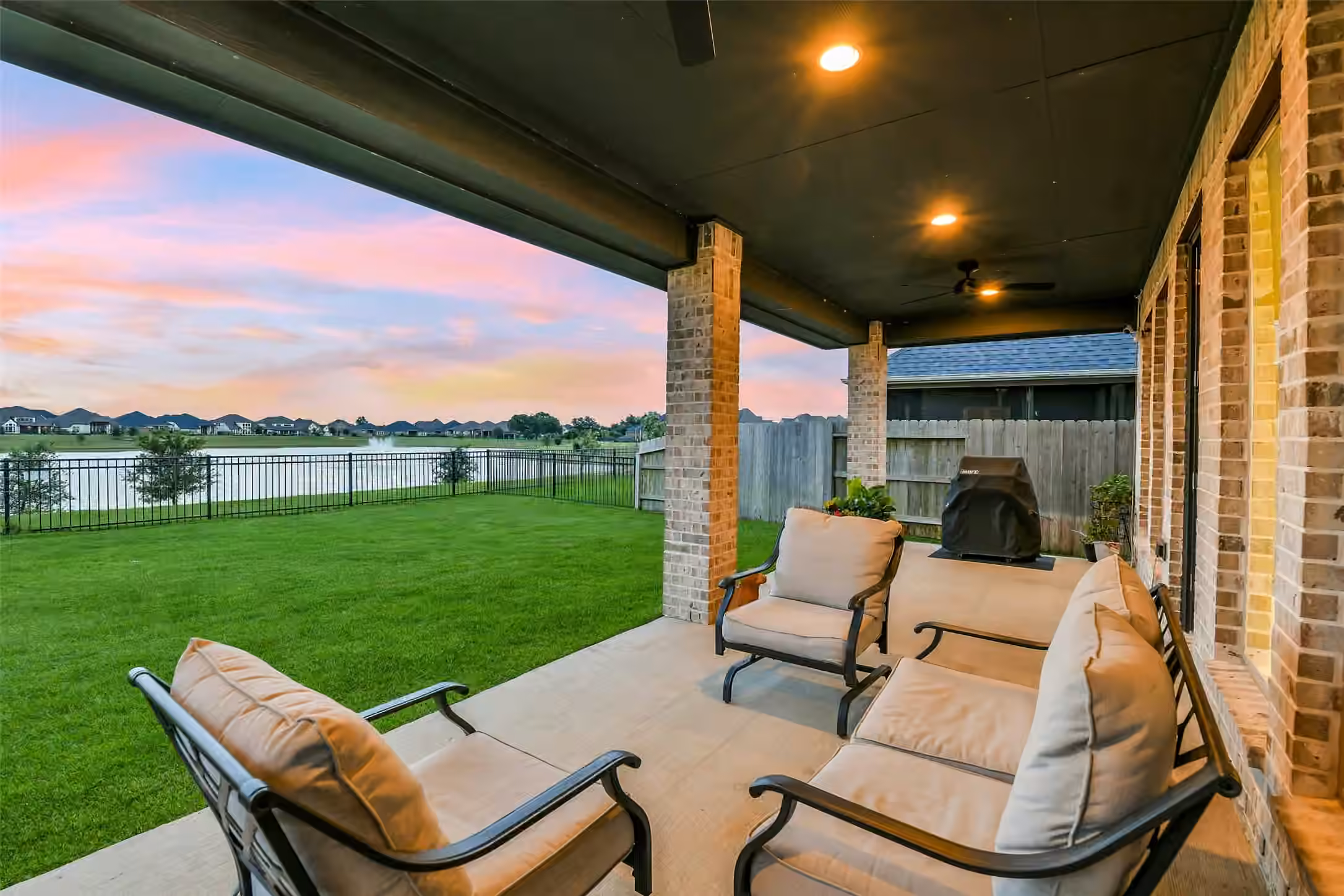 Photo 2 of 20602 Grazing Foal Lane, Tomball, TX