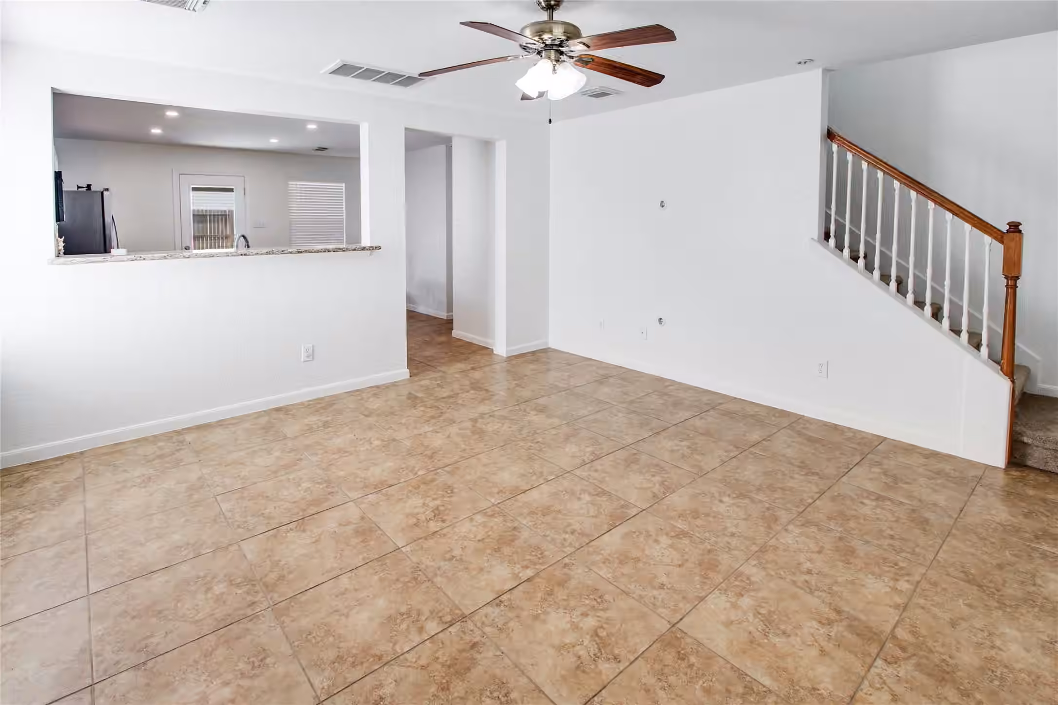 Photo 2 of 11346 Log Cabin Lane, Tomball, TX