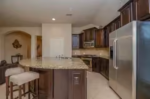 Photo 5 of 2610 Briar Rose Court, Pearland, TX
