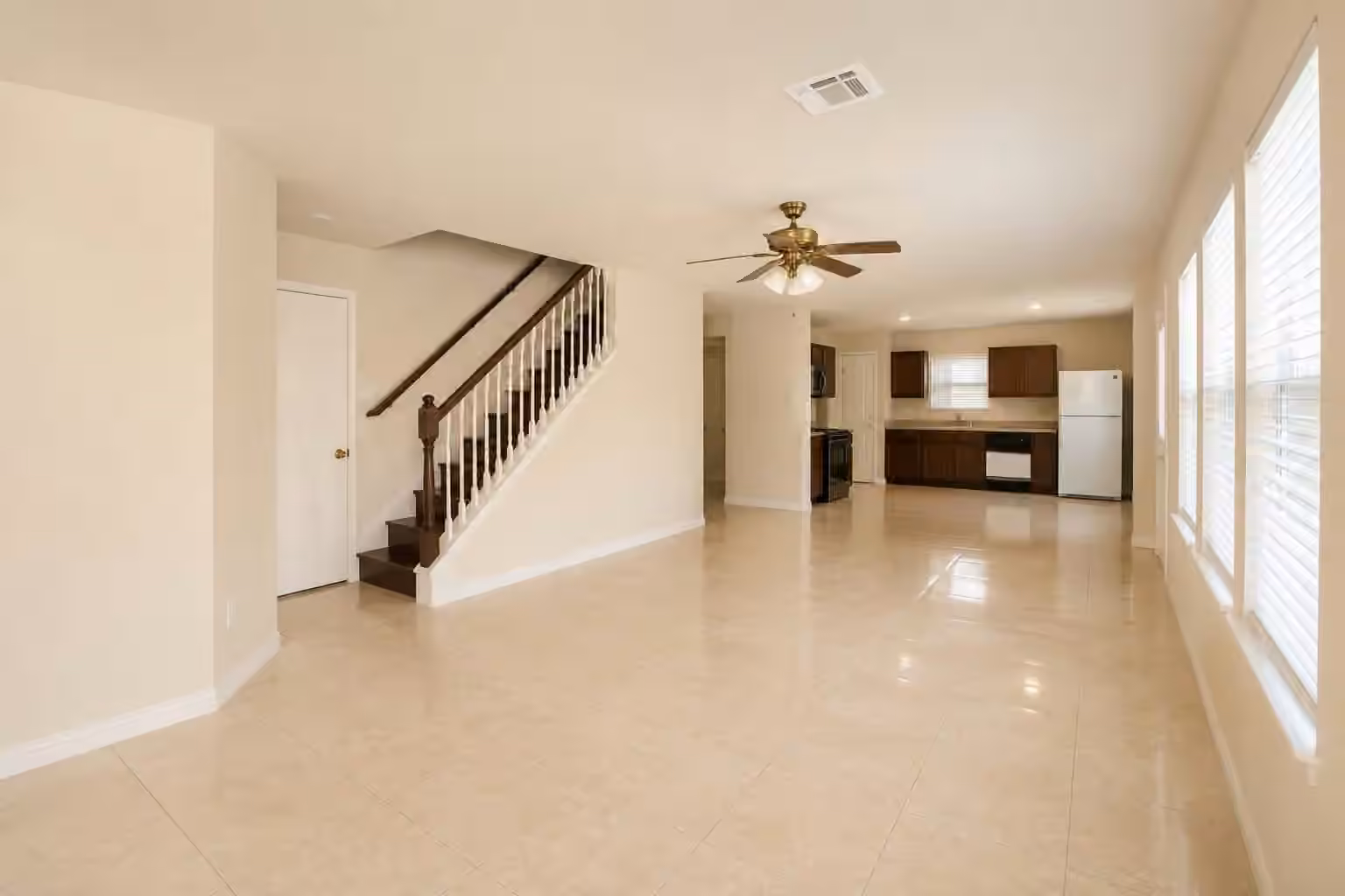 Photo 3 of 16127 Eaglewood Spring Ct, Houston, TX