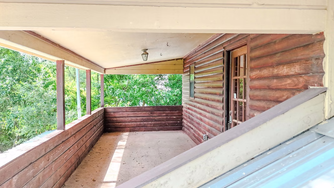 Photo 7 of 605 NE Clayton Street, Dayton, TX