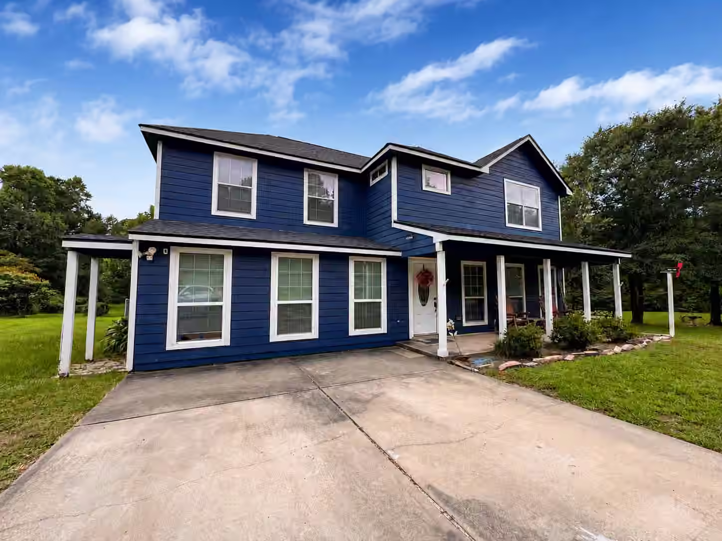 Photo 3 of 11210 Amber Park Drive, Conroe, TX