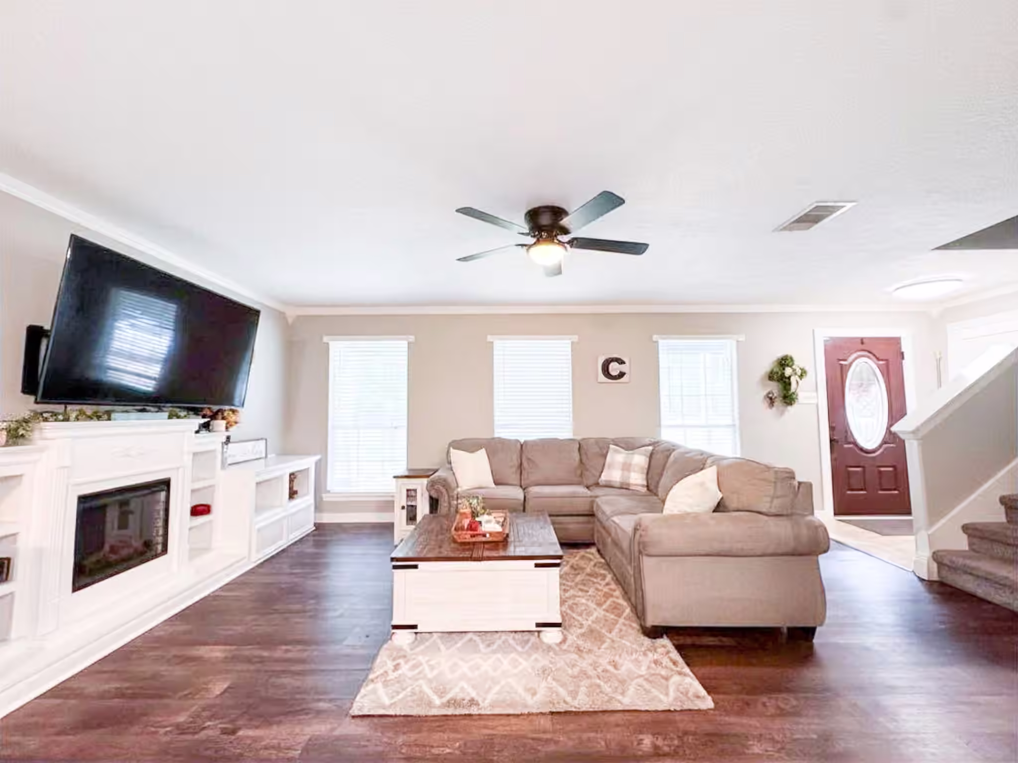 Photo 5 of 11210 Amber Park Drive, Conroe, TX