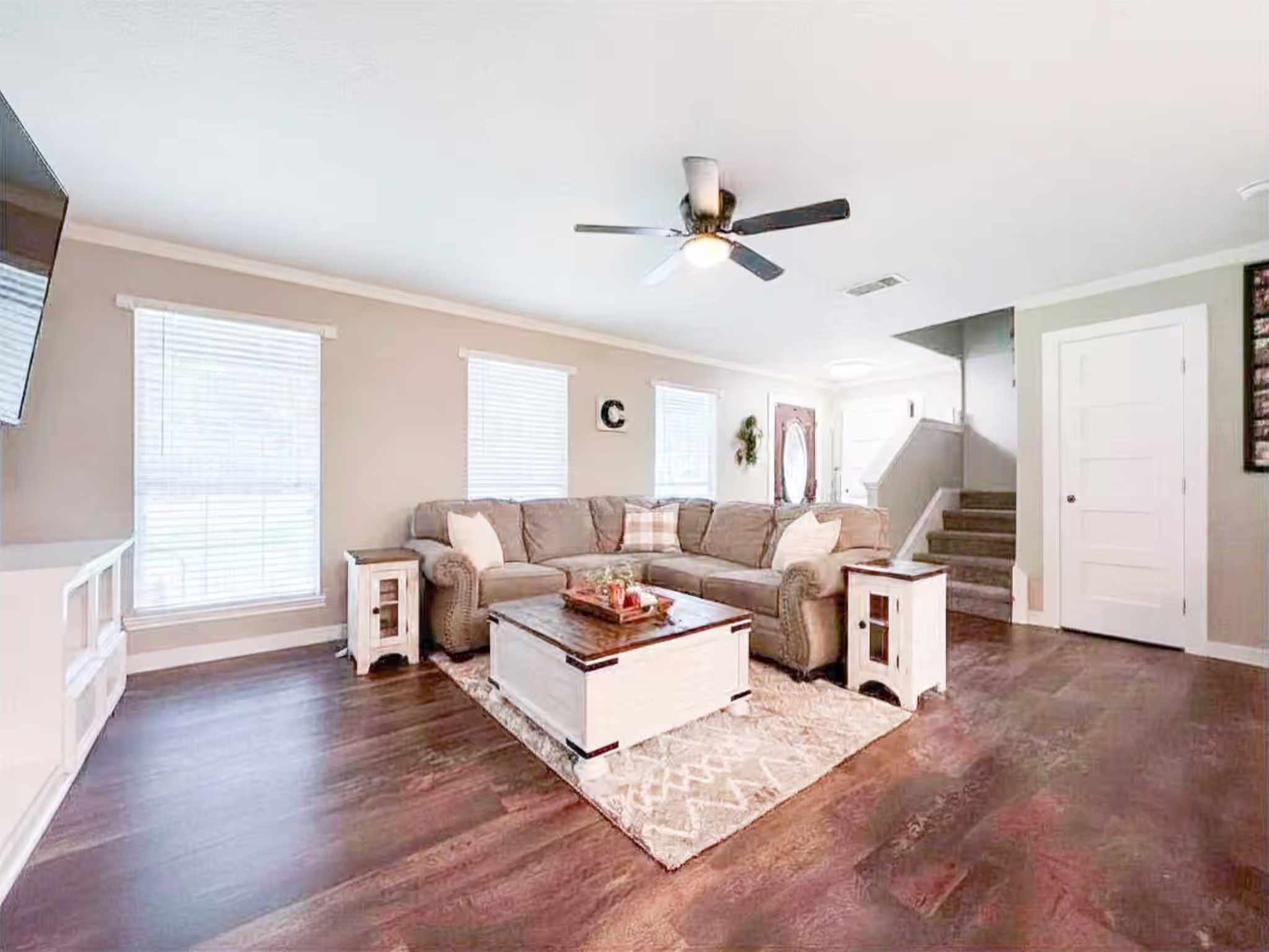 Photo 6 of 11210 Amber Park Drive, Conroe, TX