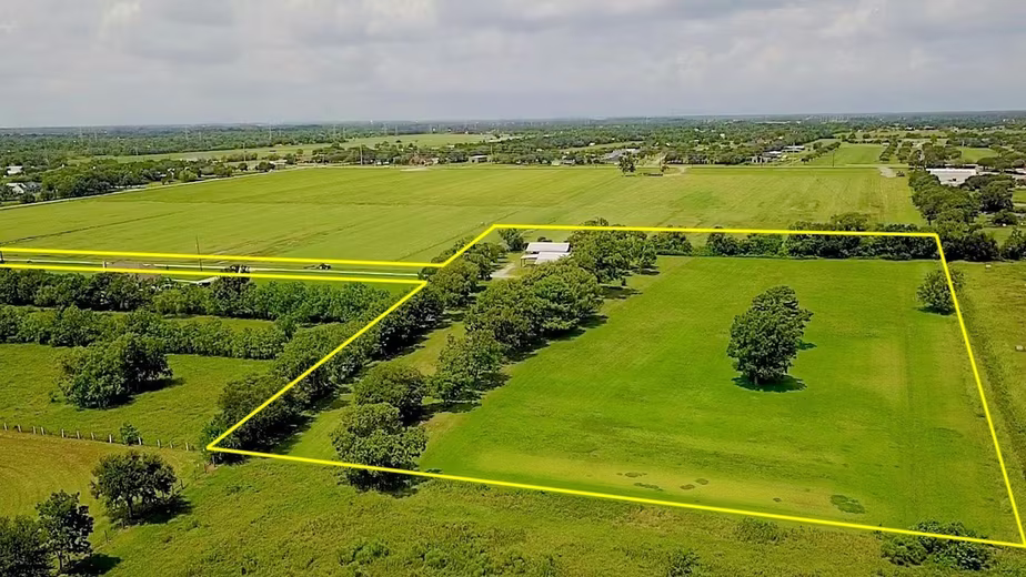 Photo of 2923 Krenek Road, Crosby, TX 77532