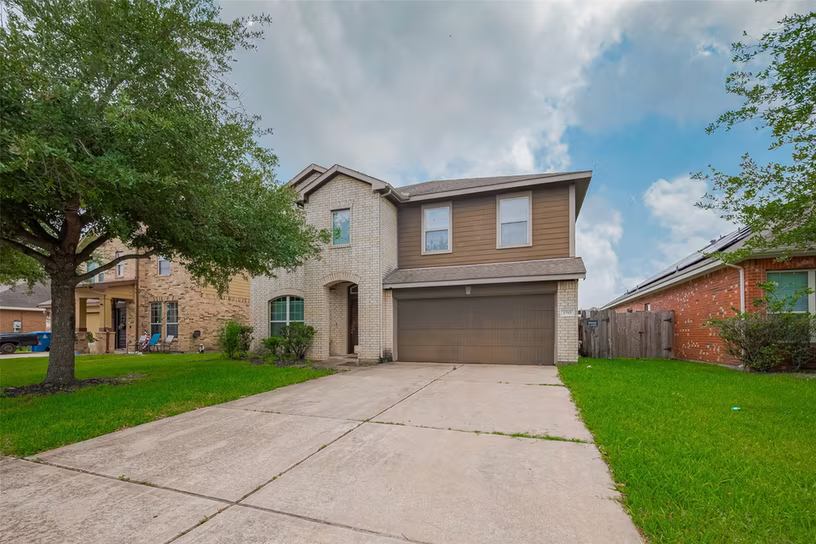 Photo 4 of 1703 Macclesby Lane, Houston, TX