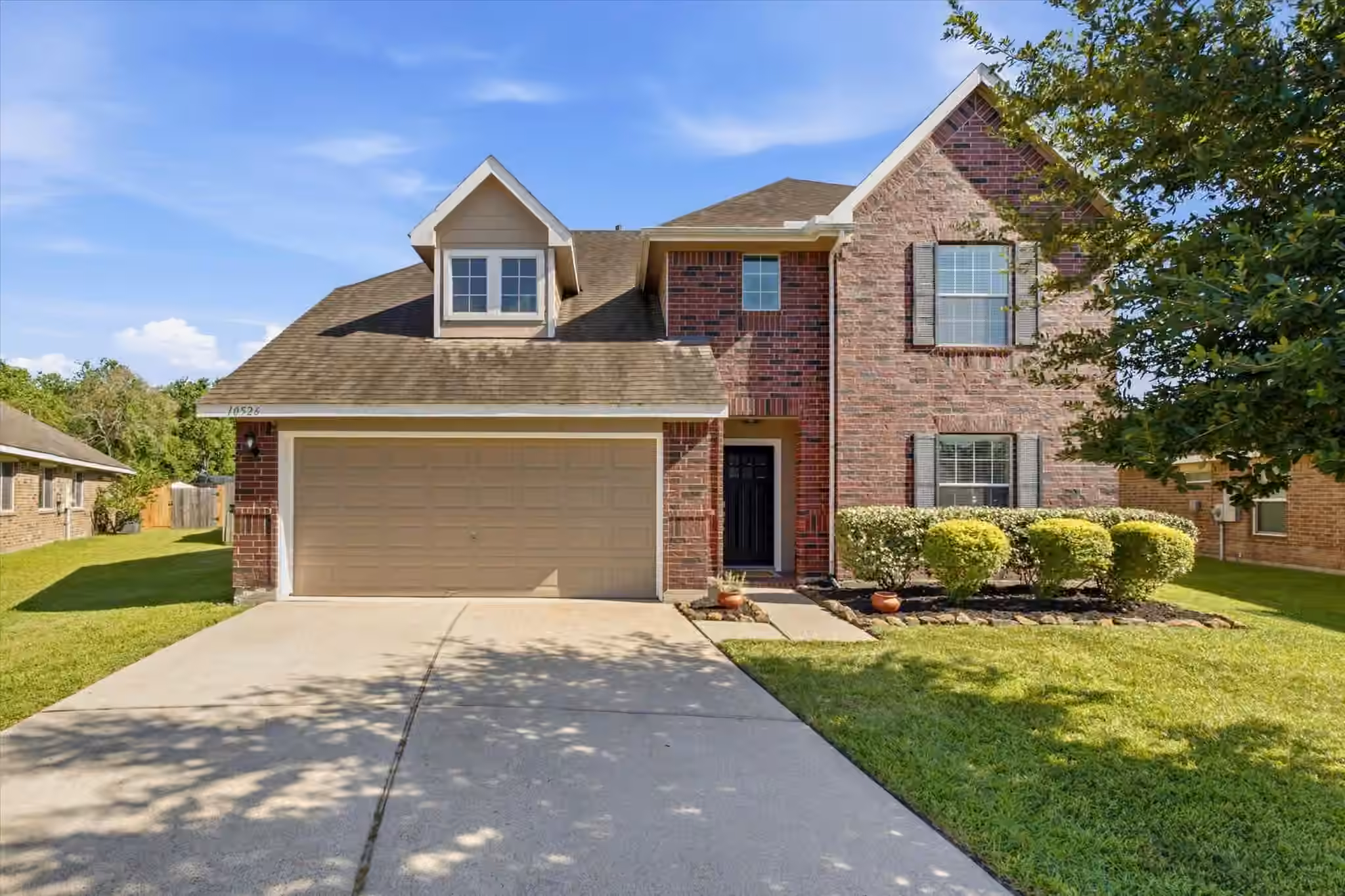 Photo of 10526 Devinwood Drive, Baytown, TX 77523