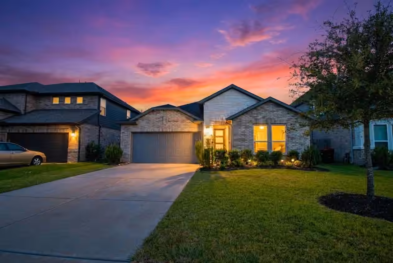 Photo 2 of 8326 Oakland Heights Lane, Richmond, TX