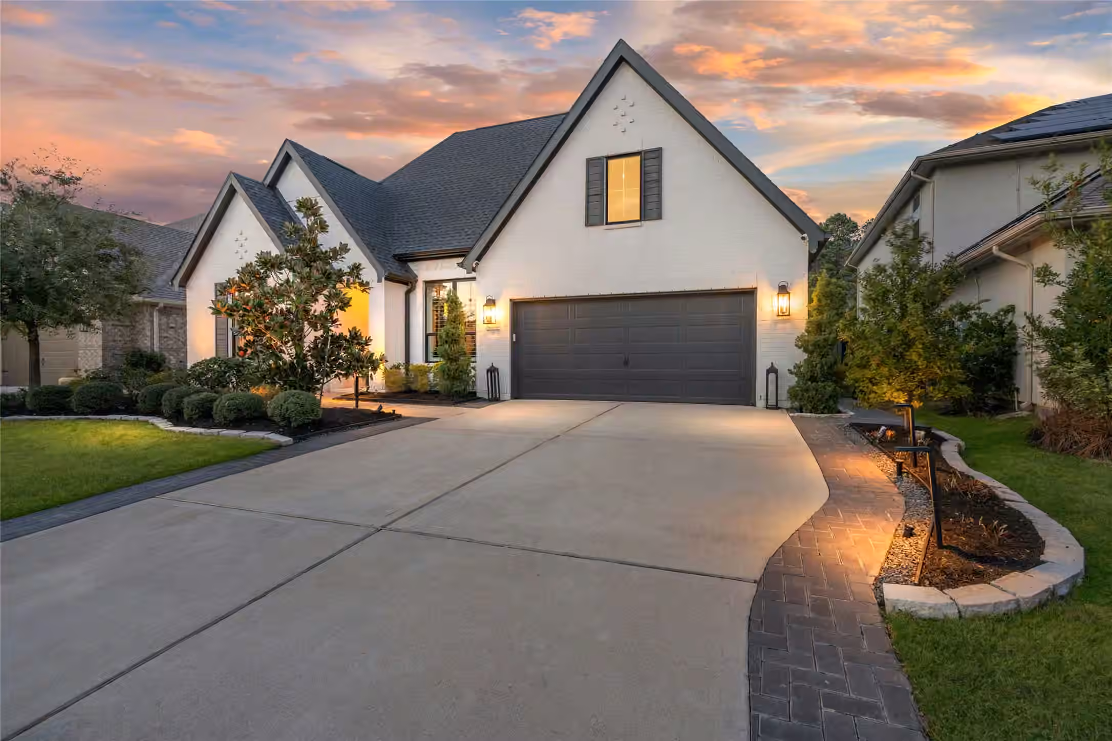 Photo 2 of 60 Venetia Grove Drive, Tomball, TX