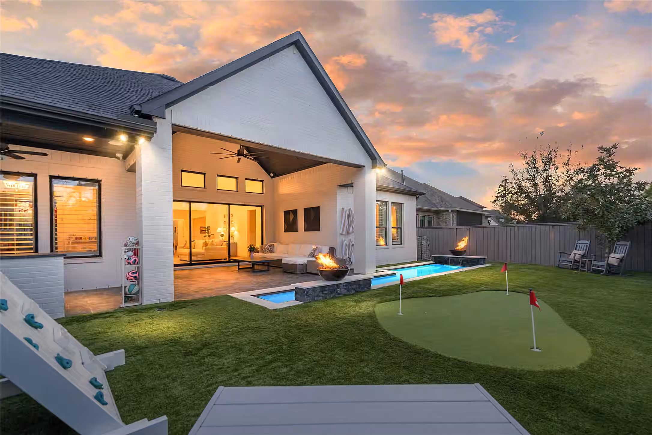 Photo 3 of 60 Venetia Grove Drive, Tomball, TX